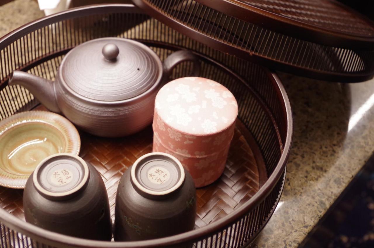 Hotel Ryumeikan Ochanomizu Honten Tokio Zewnętrze zdjęcie
